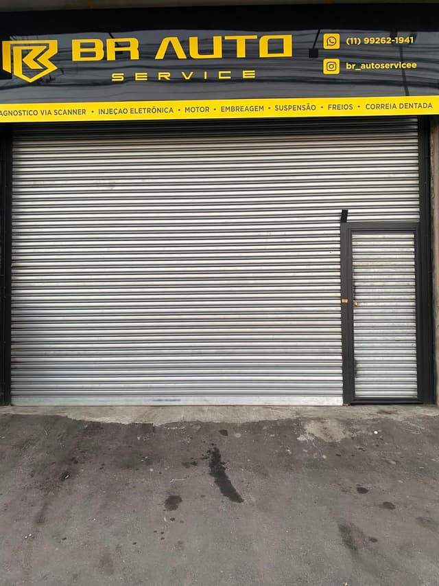 Automatic garage door